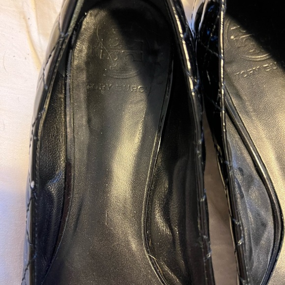 VGUC Tory Burch Black Quilted Skin Flats Reva Sz 8.5 - Picture 3 of 3